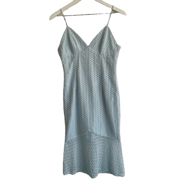 Bardot Neptune Fishtail Hem Lace Bodycon Dress, Light Blue, Size 6 - Picture 2 of 11